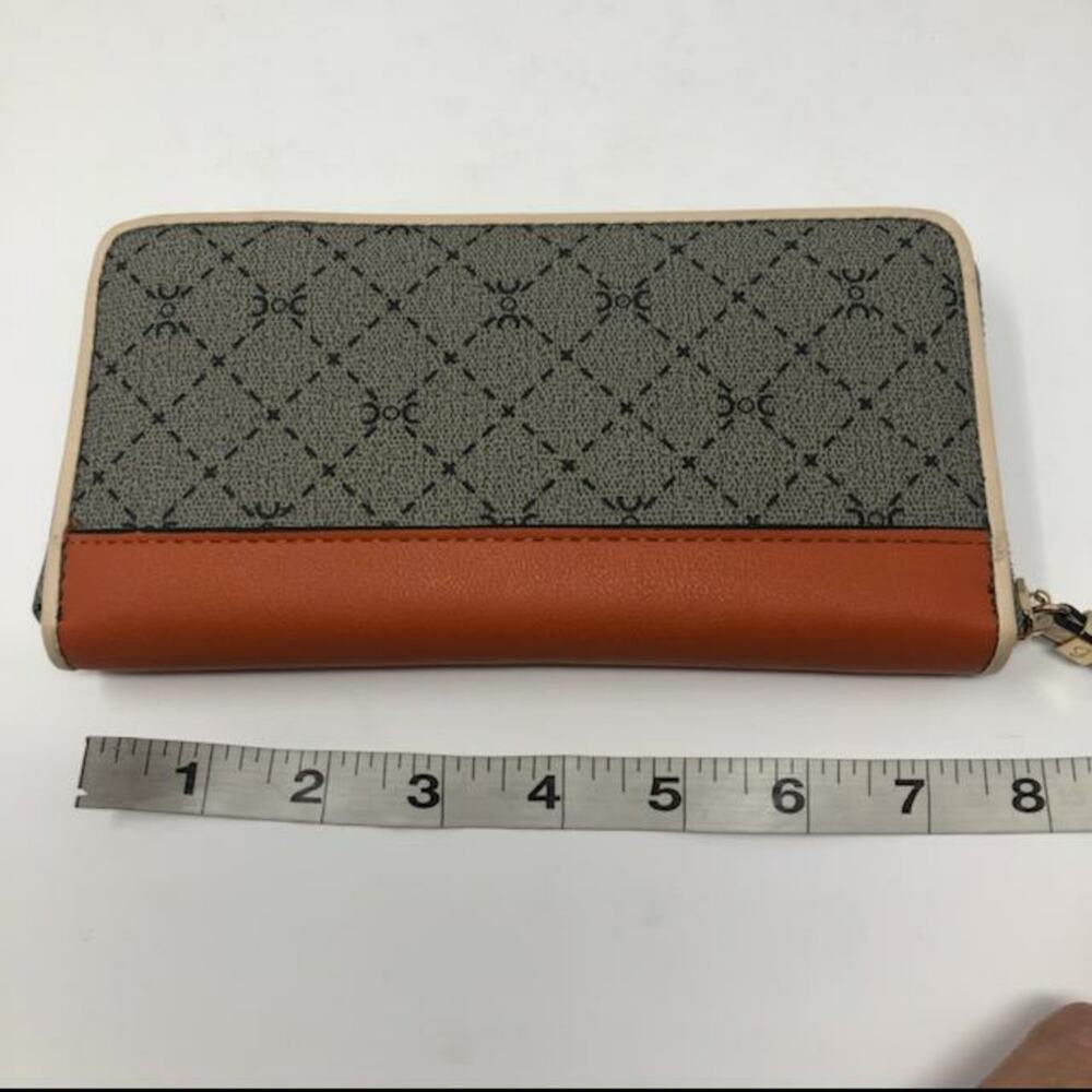 Caprisa taupe and orange full zip wallet New with tags